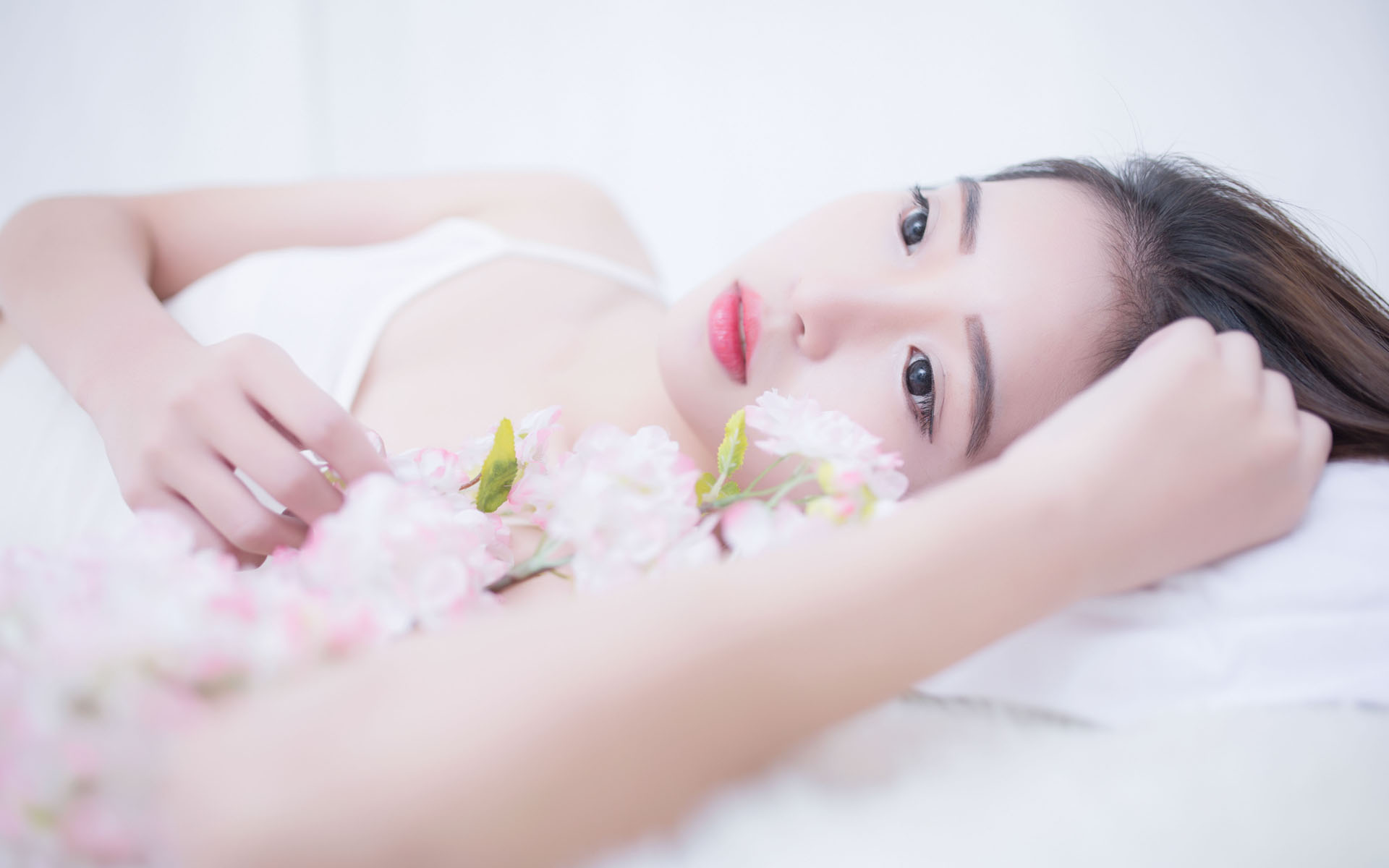 亚洲精品久久在线观看-免费看美女无内衣内裤的网站-伊人无码一区不卡-国产精品视频亚洲一区二区|关键词4}-日韩欧美在线视频一区二区三区-国模一区二区精品视频-蜜臀av一区二区三区免费不卡|济南动物园大熊猫“华奥”迎来18岁生日